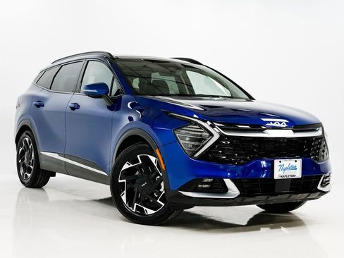 Certified 2025 Kia Sportage SX image 5