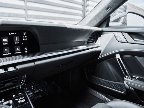 Used 2025 Porsche 911 GT3 image 77