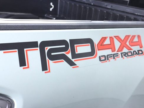 Used 2023 Toyota Tacoma TRD Off-Road w/ Black Out Package (TMS) image 38