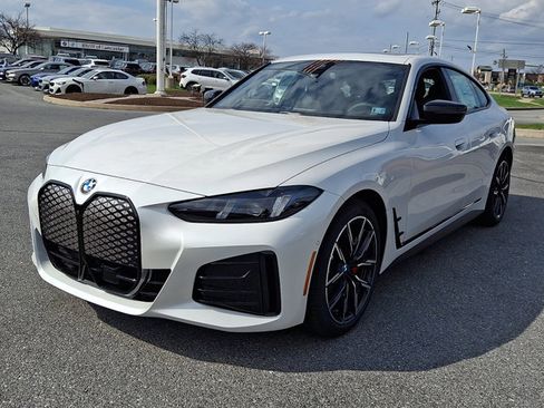 New 2026 BMW i4 xDrive40i w/ M Sport Package image 2