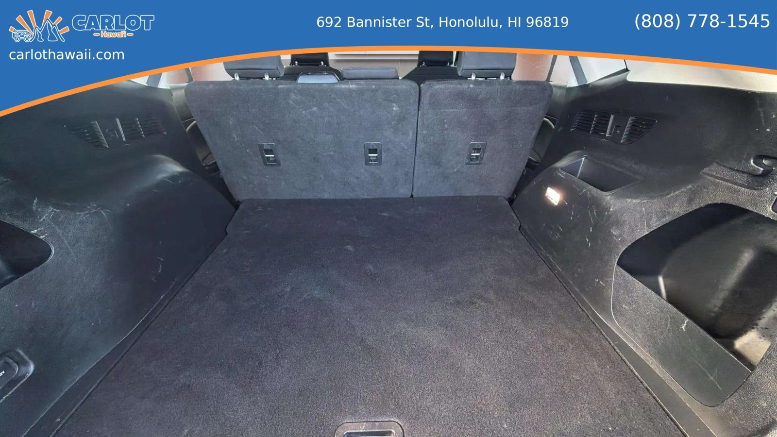 Used 2021 Ford Edge Titanium w/ Cargo Accessory Package FWD image 20