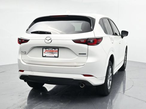 Used 2024 MAZDA CX-5 AWD 2.5 S w/ Select Package image 6