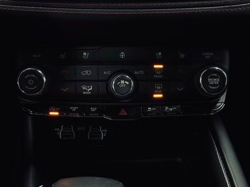 Certified 2023 Dodge Durango GT AWD/4WD image 38