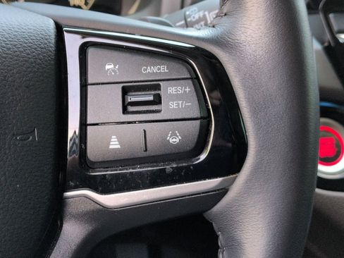 Used 2025 Honda Odyssey Touring image 19