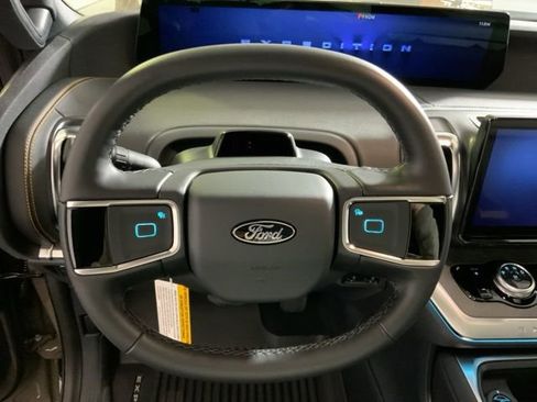 New 2026 Ford Expedition Tremor image 18