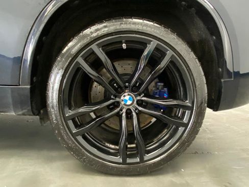 Used 2017 BMW X5 M image 18
