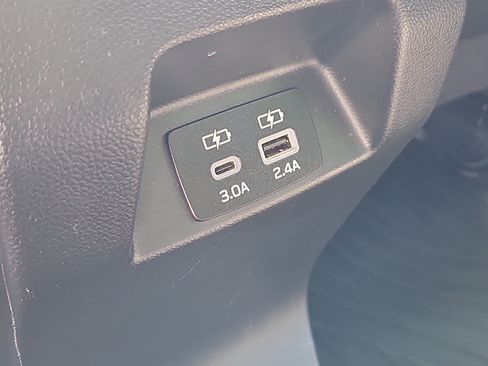 Certified 2024 Subaru Crosstrek 2.0i Premium AWD/4WD image 12