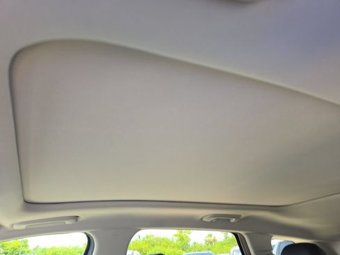 New 2026 Kia Sportage SX FWD image 23