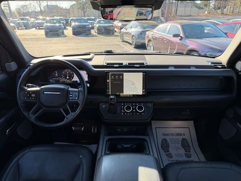 Used 2023 Land Rover Defender 130 X image 25