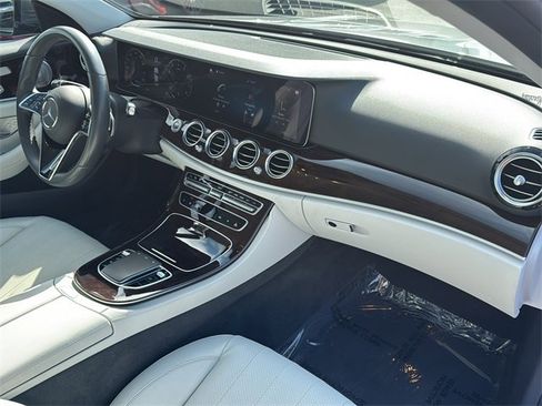 Certified 2023 Mercedes-Benz E 350 4MATIC Sedan image 27
