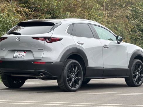 Certified 2025 MAZDA CX-30 AWD 2.5 S w/ Select Sport Pkg image 4