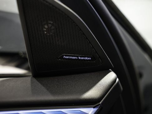 New 2026 BMW X3 xDrive30 w/ Premium Package image 17