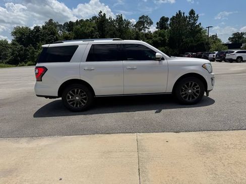 Used 2019 Ford Expedition Limited w/ Equipment Group 301A RWD image 4