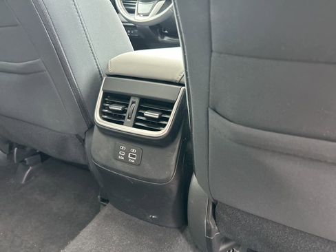 Used 2025 Subaru Outback Premium AWD/4WD image 46