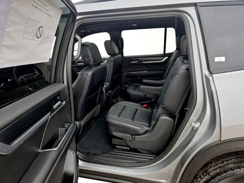 New 2026 GMC Acadia Elevation w/ Black Edition image 30