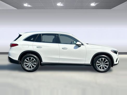 Used 2023 Mercedes-Benz GLC 300 image 7