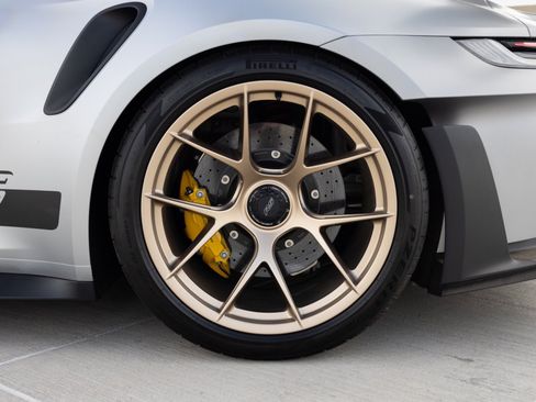 Used 2025 Porsche 911 GT3 RS RWD image 13