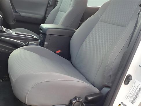 Used 2023 Toyota Tacoma 4x4 Double Cab image 12