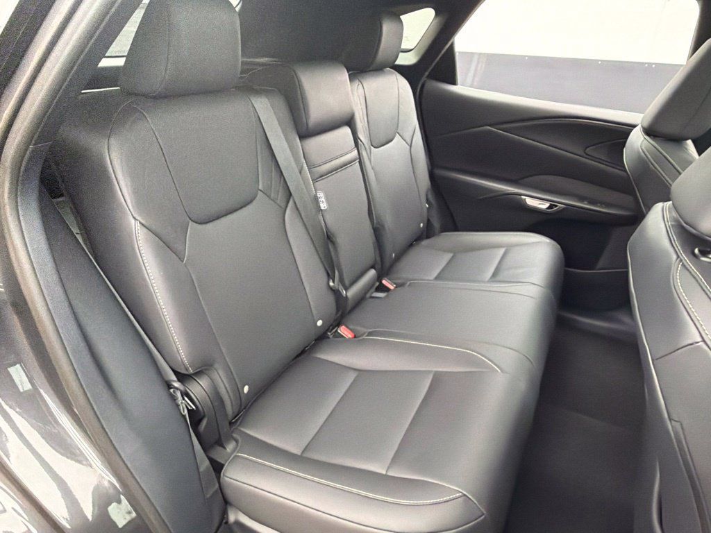 Used 2025 Lexus RX 350 Premium Plus w/ Convenience Package AWD/4WD image 24