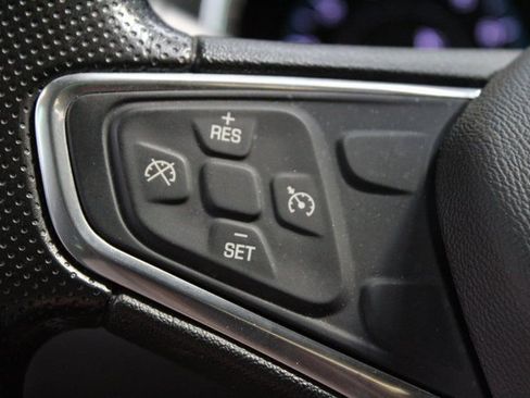 Used 2019 Chevrolet Malibu LT image 14