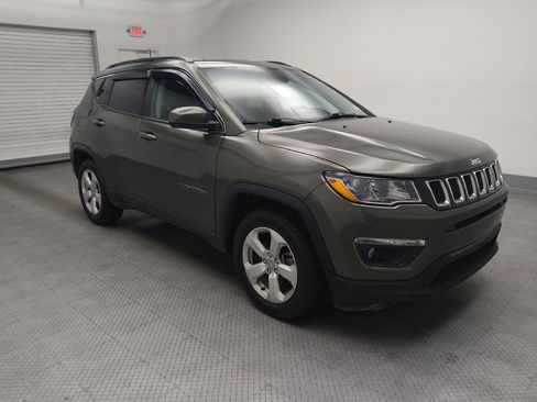 Used 2021 Jeep Compass Latitude w/ Convenience Group FWD image 11