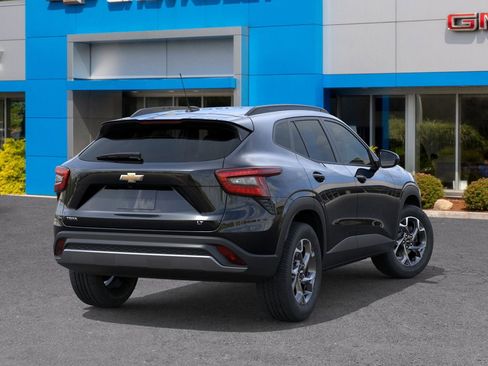 New 2026 Chevrolet Trax LT w/ LT Convenience Package image 4