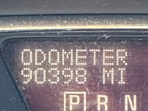 Used 2017 GMC Acadia Limited SLT image 7