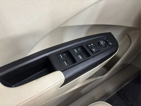 Used 2016 Acura RDX AWD w/ Advance Package image 41