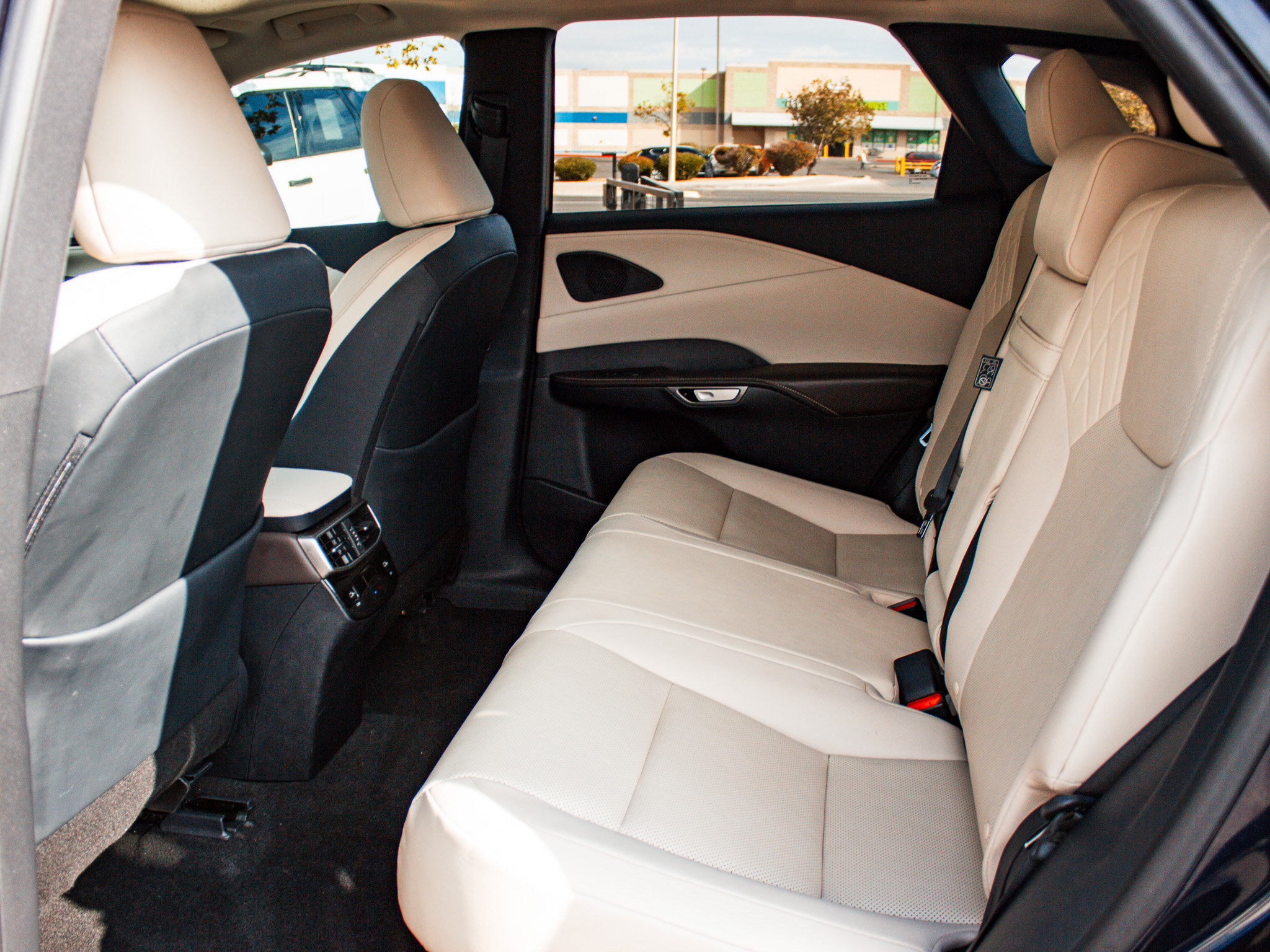 Used 2024 Lexus RX 350 Premium w/ Cold Area Package FWD image 21