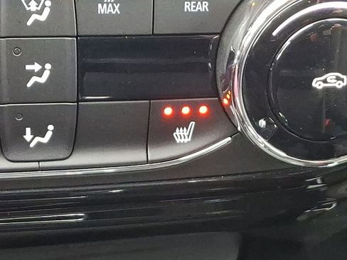 Certified 2025 Chevrolet Trax ACTIV image 25