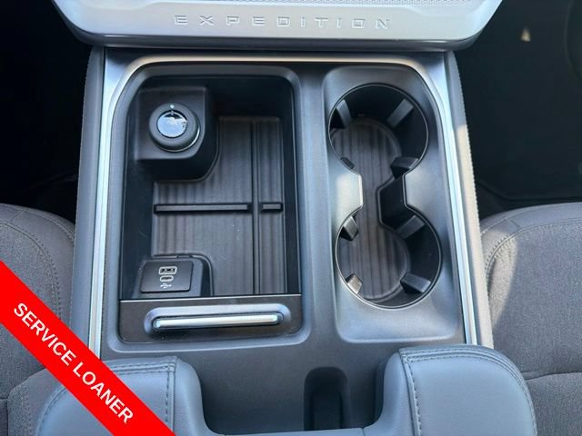 New 2026 Ford Expedition Max Active AWD/4WD image 7