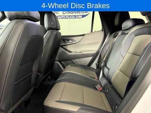 New 2026 Chevrolet Equinox LT w/ Convenience Package II AWD/4WD image 15