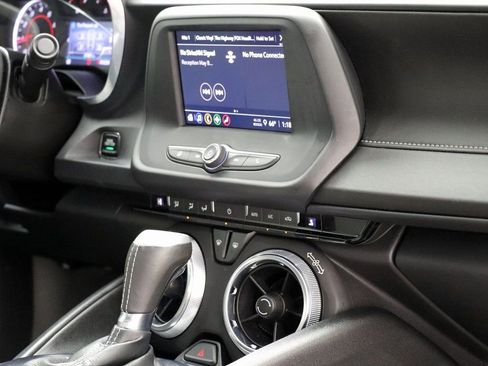 Used 2023 Chevrolet Camaro LT image 31