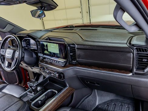 Used 2024 GMC Sierra 1500 Elevation w/ Elevation Premium Package image 28