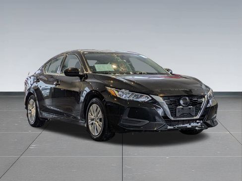 Used 2022 Nissan Sentra S image 8