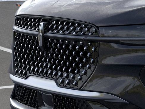 New 2026 Lincoln Nautilus Premier w/ Equipment Group 102A image 39