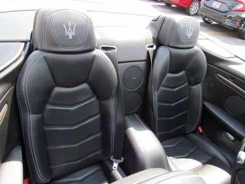 Used 2014 Maserati GranTurismo MC RWD image 39