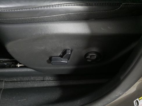 Used 2021 Jeep Cherokee Latitude Lux 80th Anniv w/ Quick Order Package 26U 80TH image 20