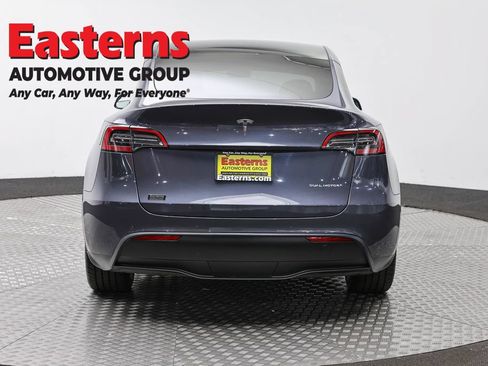 Used 2021 Tesla Model Y Long Range AWD/4WD image 6