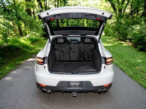 Used 2021 Porsche Macan S AWD/4WD image 18