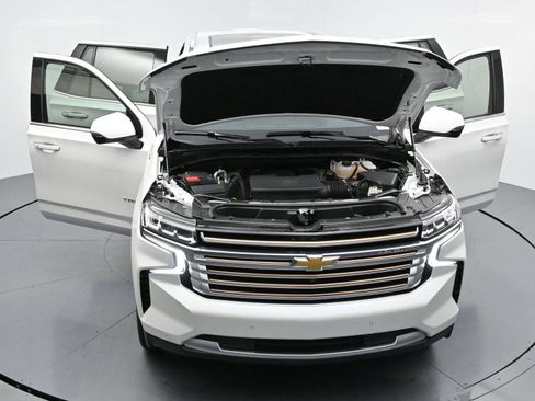 Used 2024 Chevrolet Tahoe High Country AWD/4WD image 45