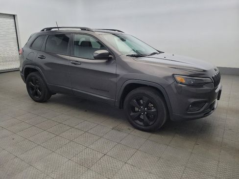 Used 2020 Jeep Cherokee Latitude Plus image 11