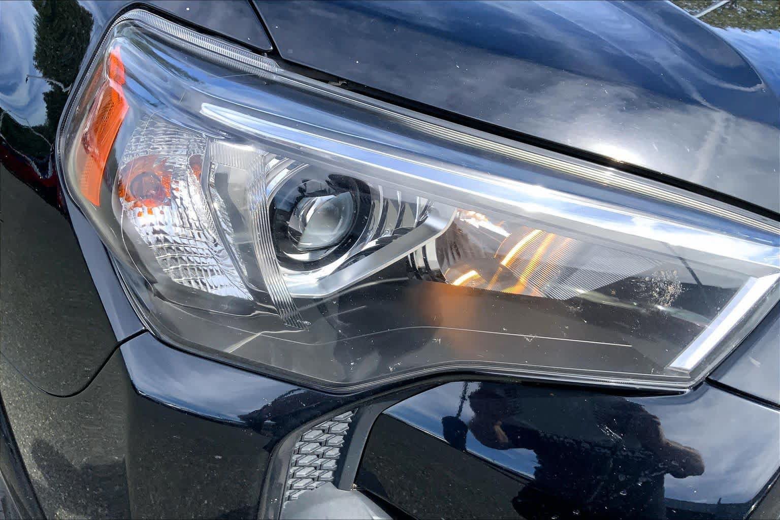 Used 2022 Toyota 4Runner TRD Pro AWD/4WD image 28