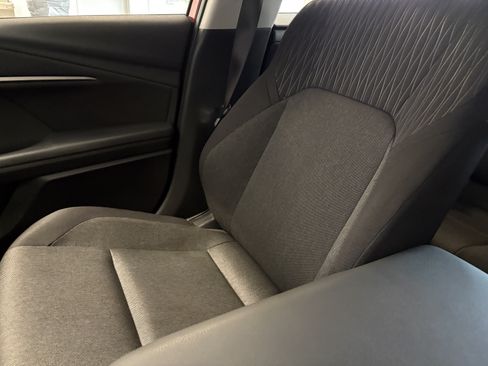 Used 2025 Toyota Camry LE FWD image 21