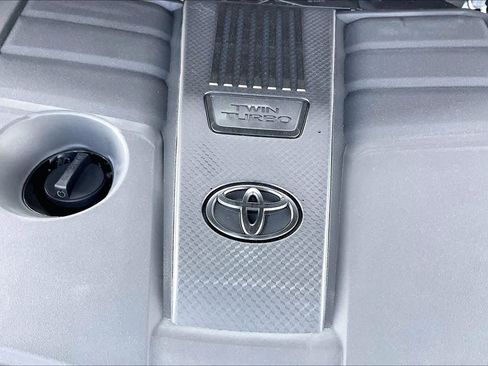 New 2026 Toyota Tundra Limited AWD/4WD image 17