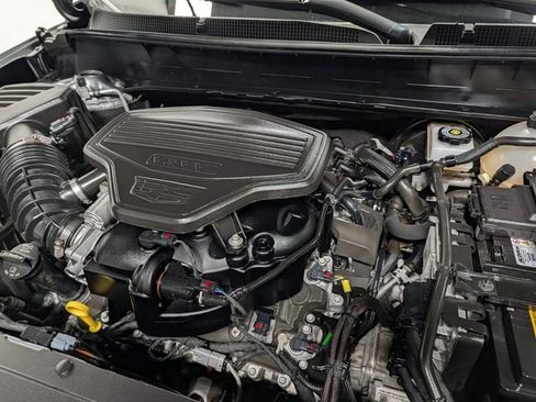 Used 2024 Cadillac XT6 Sport image 29