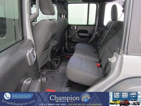 Used 2023 Jeep Wrangler Unlimited Sport AWD/4WD image 13