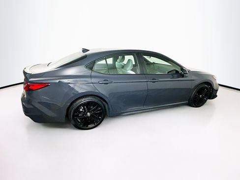 Used 2026 Toyota Camry SE w/ Convenience Package FWD image 10