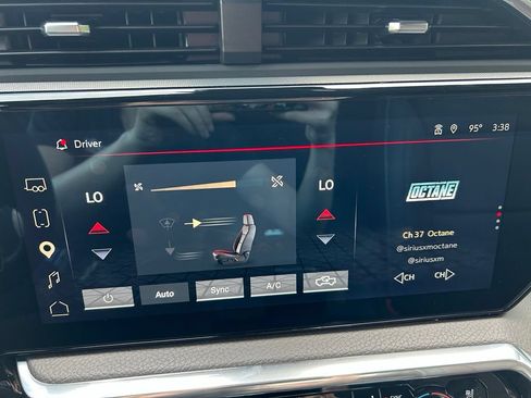Used 2024 GMC Sierra 2500 Denali w/ Denali Reserve Package AWD/4WD image 34