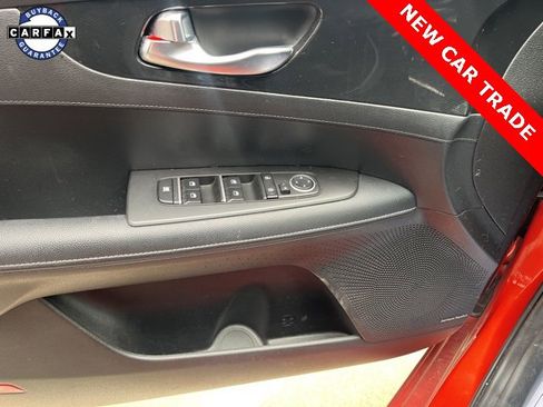 Used 2023 Kia Forte GT-Line w/ GT-Line Premium Package image 15